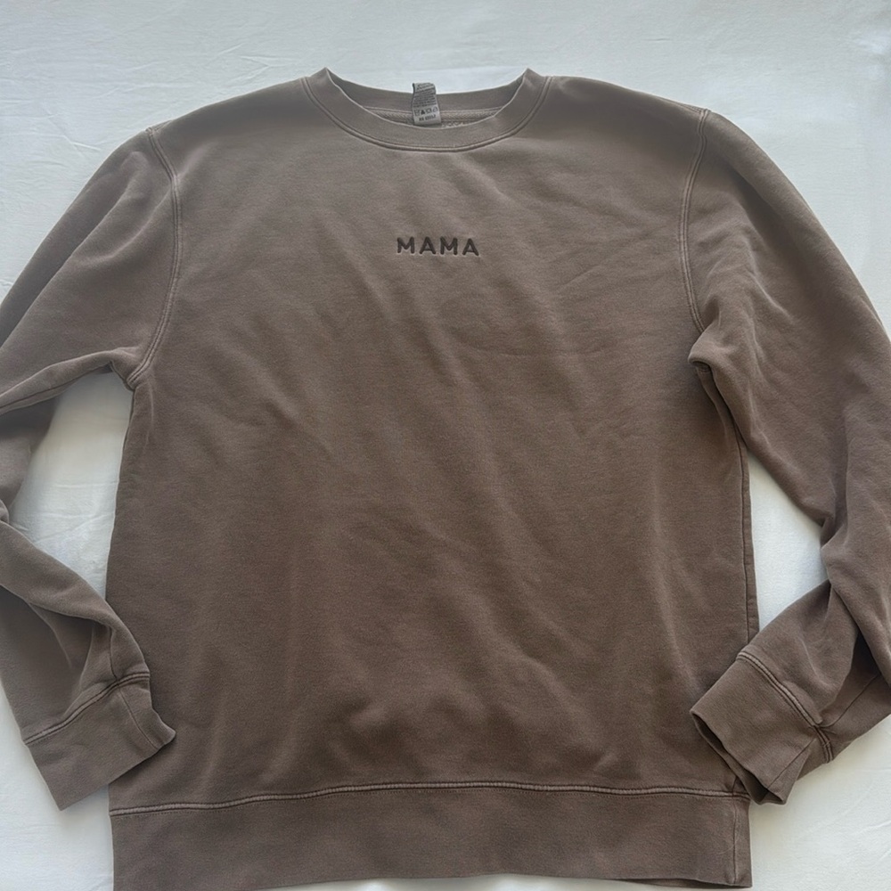 MAMA sweatshirt